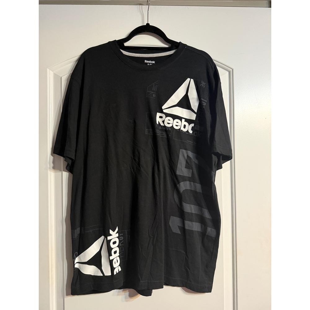 Reebok Graphic T-Shirt XL Black Delta Logo Short Sleeve Fitness Tee Crossfit